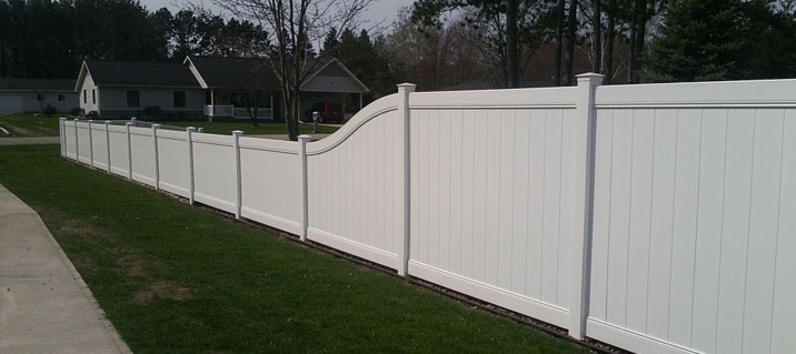 #1 Fencing Contractor In Escanaba, Mi 